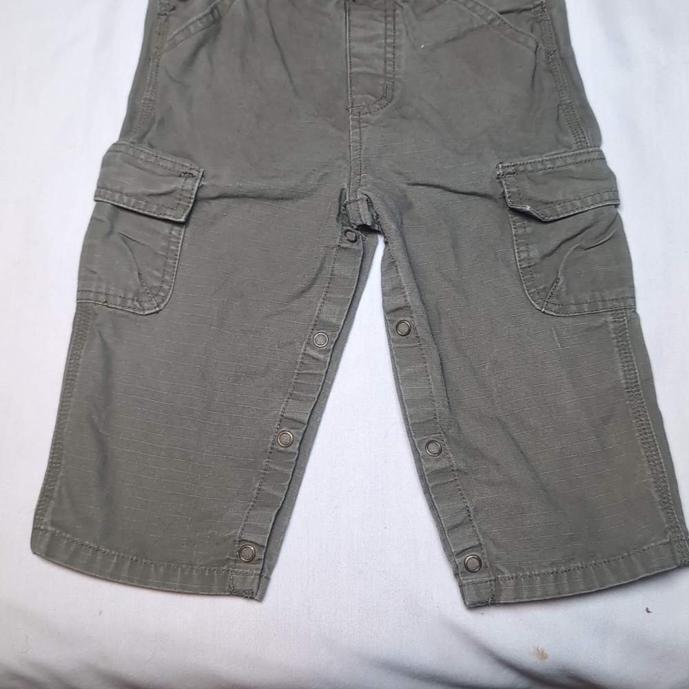 Carhartt Kids Overalls in Olive Green - Picture 4 of 9